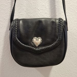 NWOT Heart Crossbody Purse